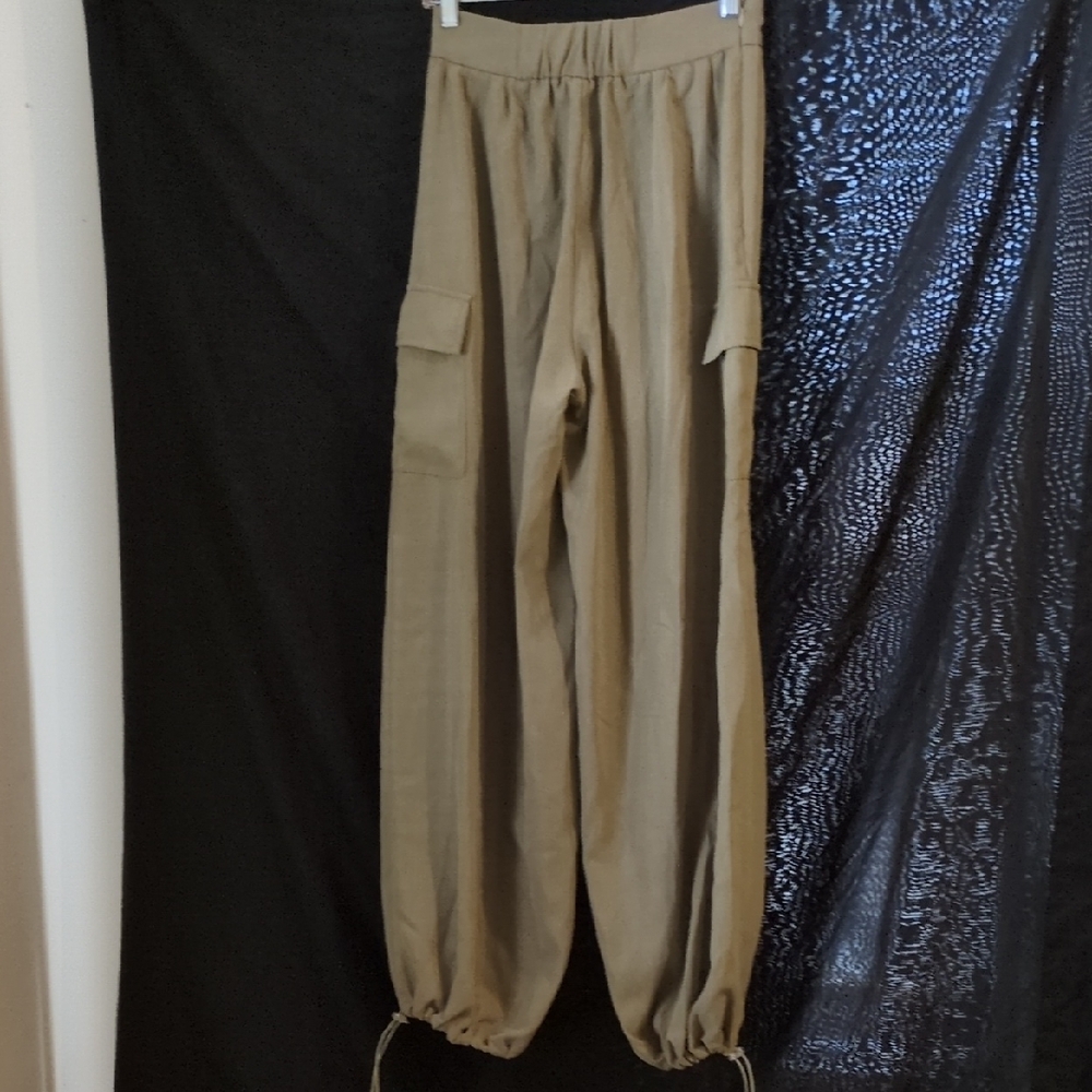 Men's Tan Cargo Pants